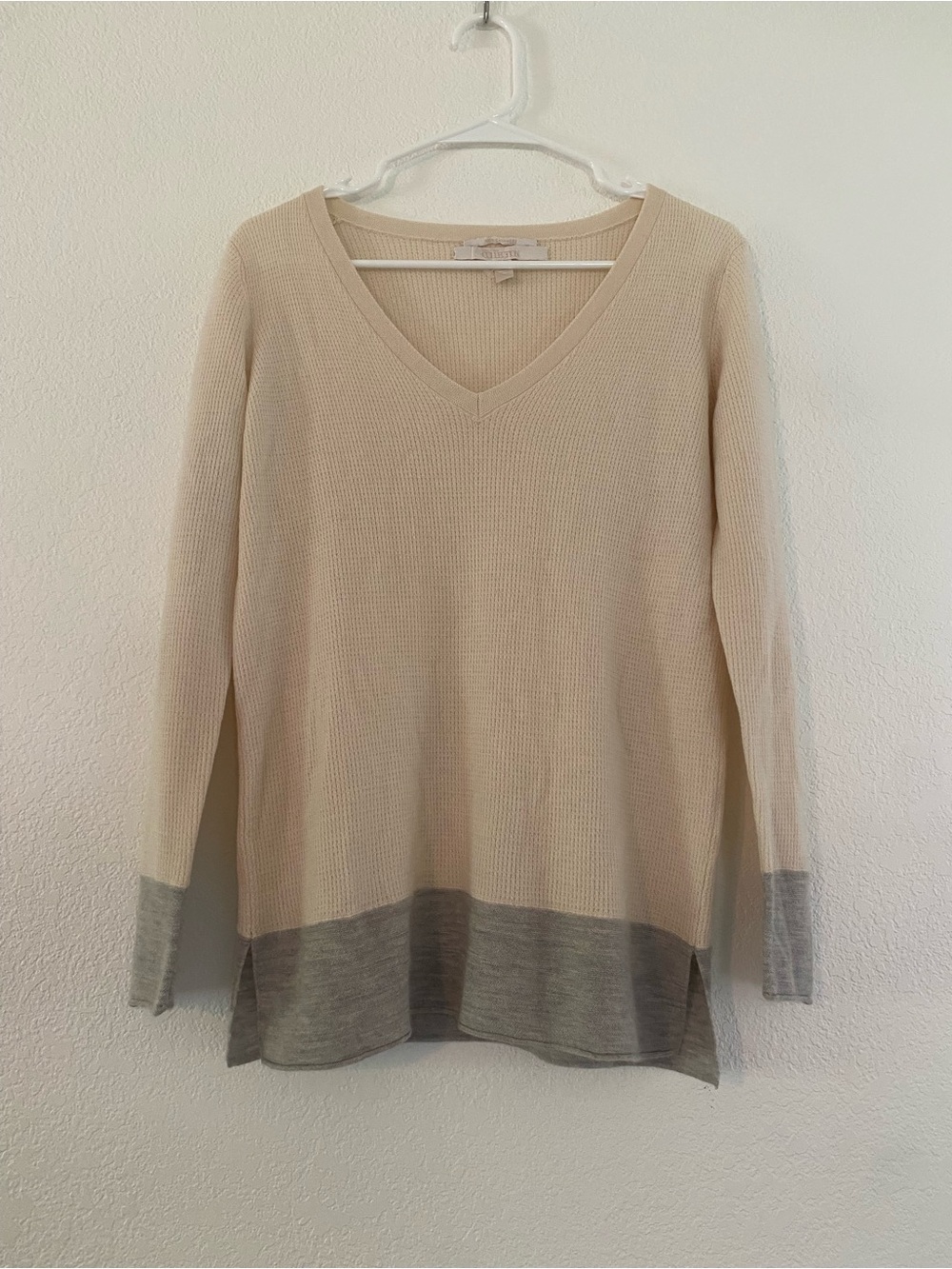 Nordstrom Collection 100% Cashmere Ribbed Colorblock V-Neck Sweater Size XS Flaw